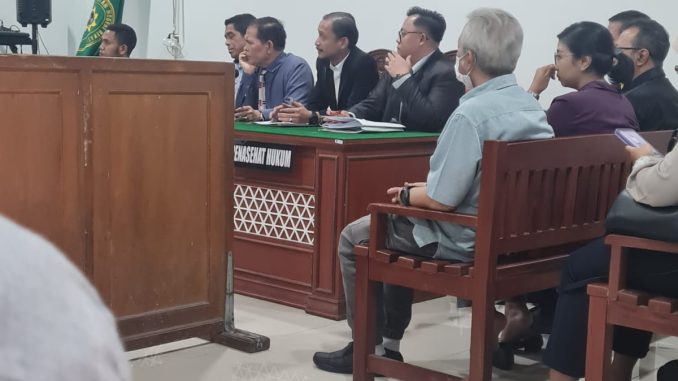 MANTAN DPO POLDA METROJAYA MENGGUGAT ORANG YANG SUDAH MATI